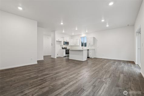 10734 188th Street E Puyallup WA 98374
