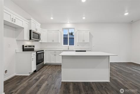 10734 188th Street E Puyallup WA 98374