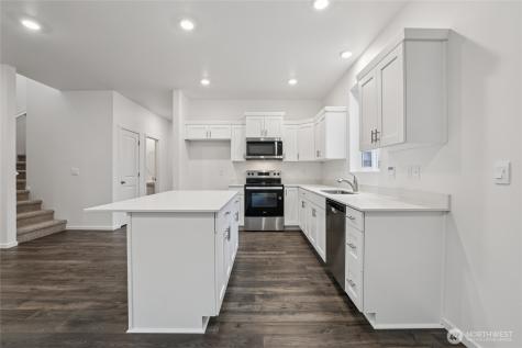 10734 188th Street E Puyallup WA 98374