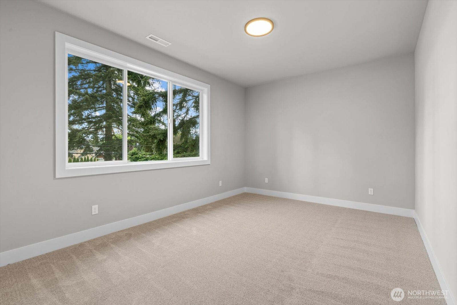 15058 75th Ave NE Kenmore WA 98028