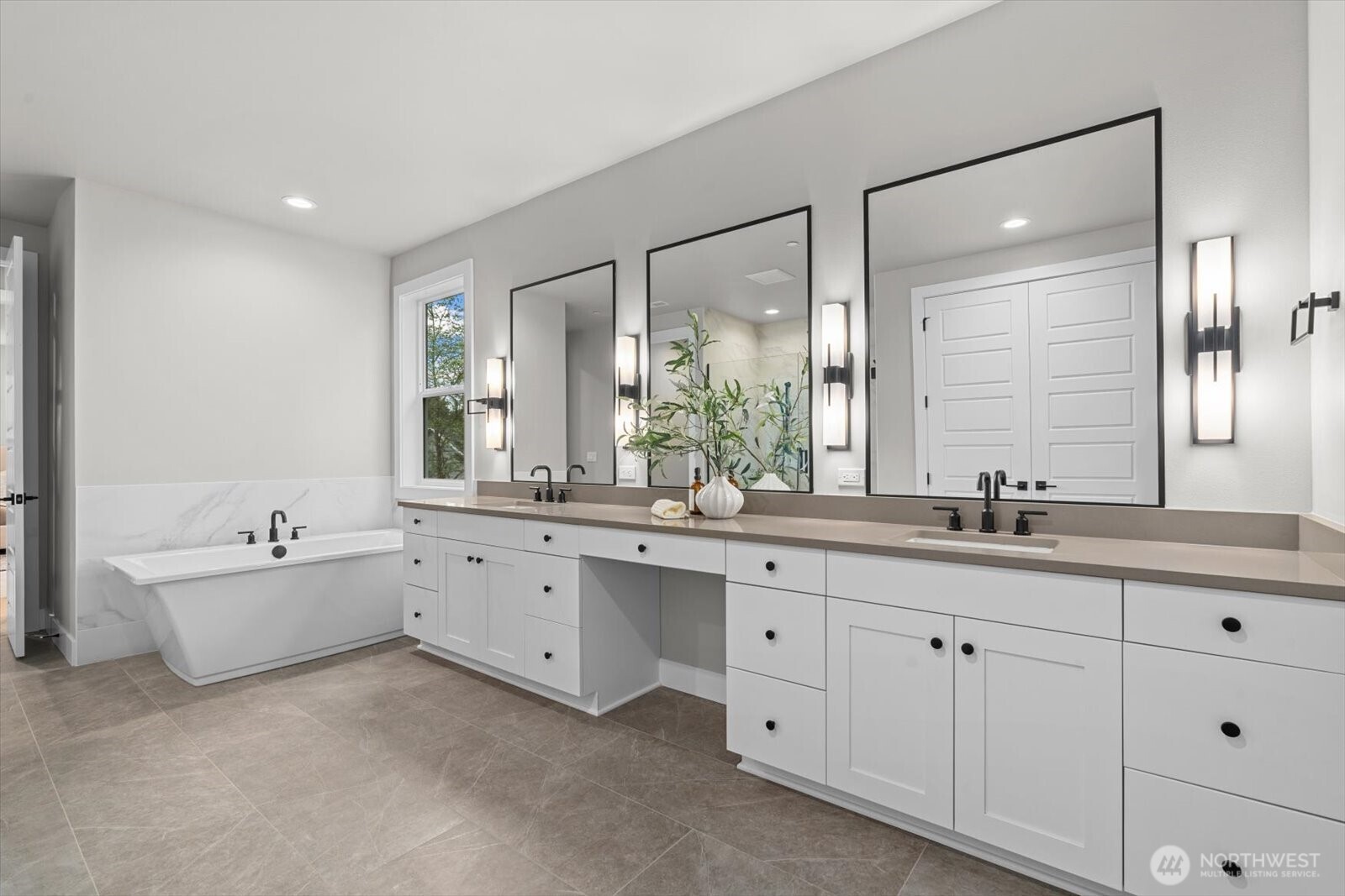 15058 75th Ave NE Kenmore WA 98028