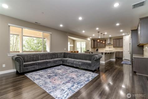 20531 SE 258th Place Covington WA 98042