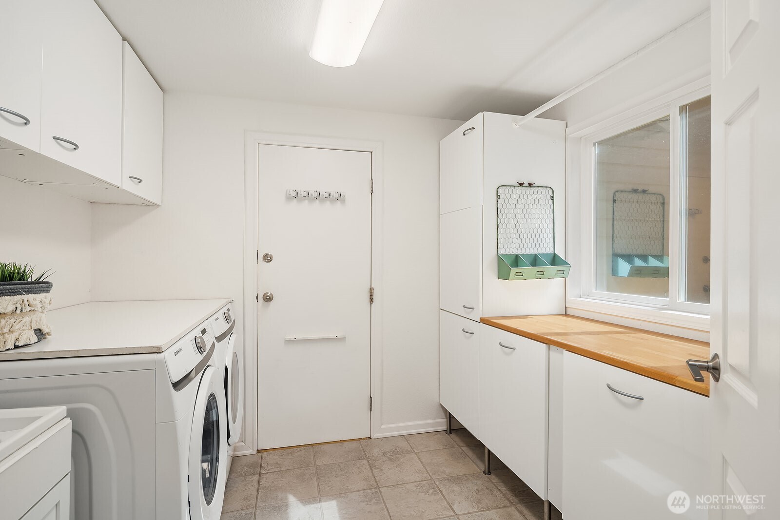 1817 220th Place NE Sammamish WA 98074