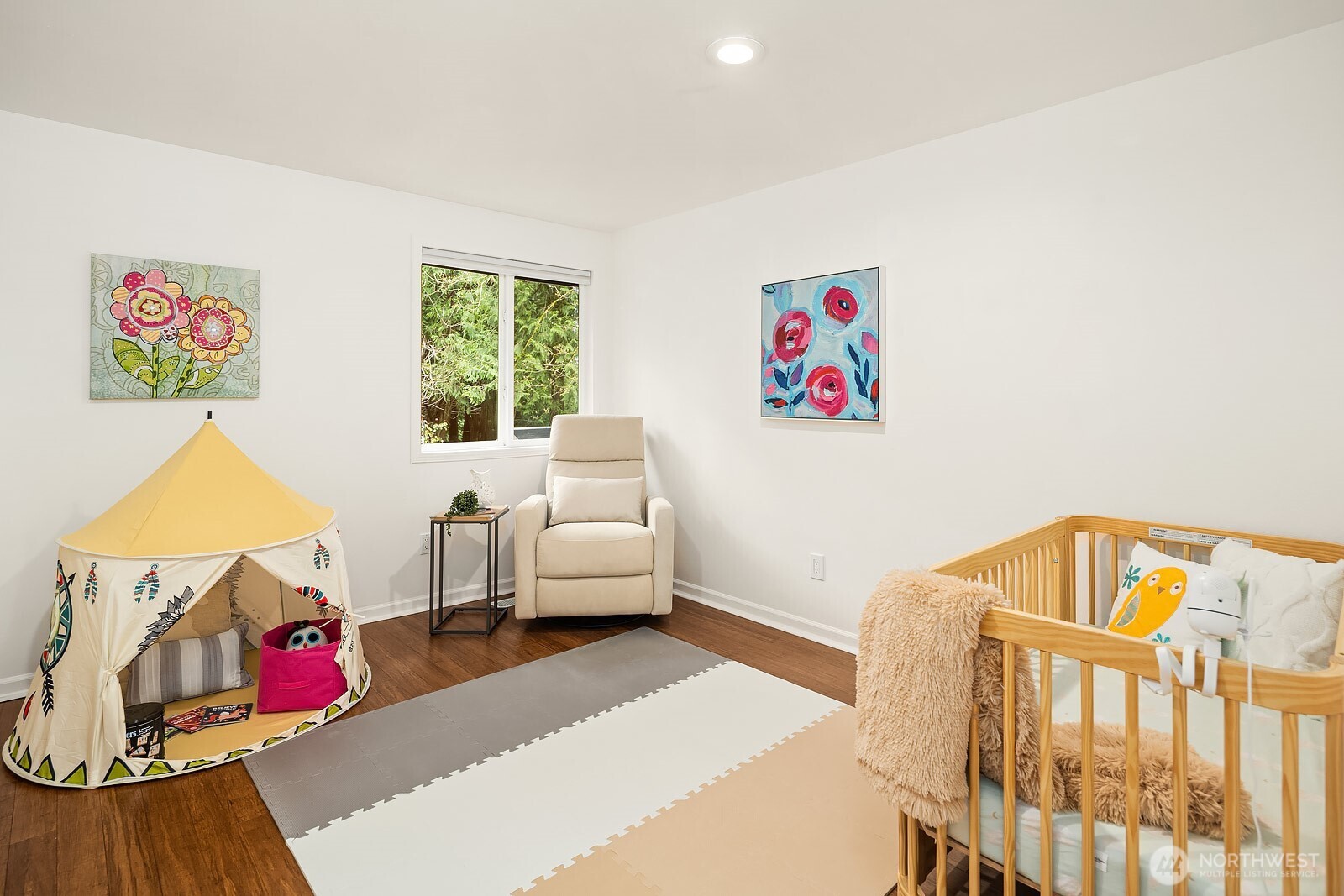 1817 220th Place NE Sammamish WA 98074