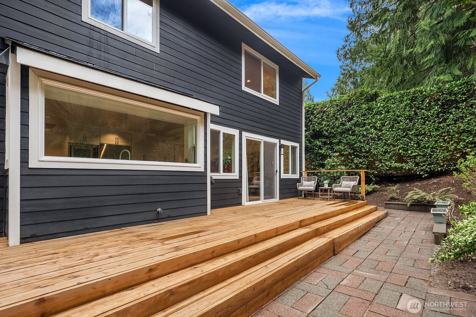 1817 220th Place NE Sammamish WA 98074