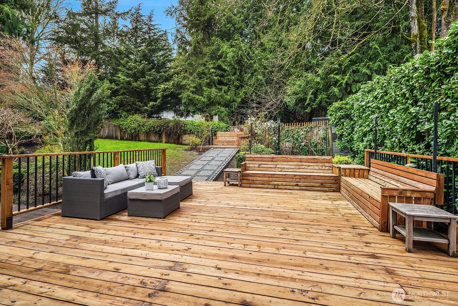 1817 220th Place NE Sammamish WA 98074