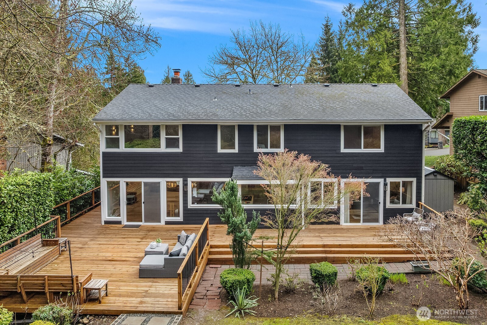 1817 220th Place NE Sammamish WA 98074