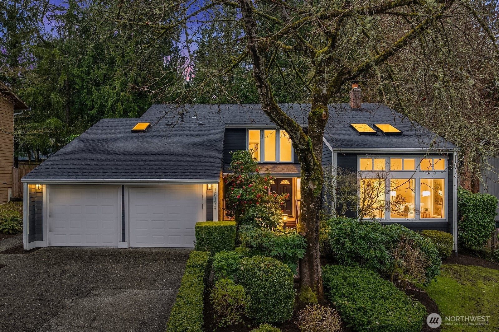 1817 220th Place NE Sammamish WA 98074