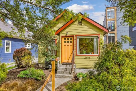 4222 26th Seattle WA 98106