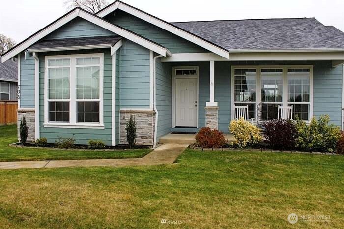 706 Miller Street Winlock WA 98596