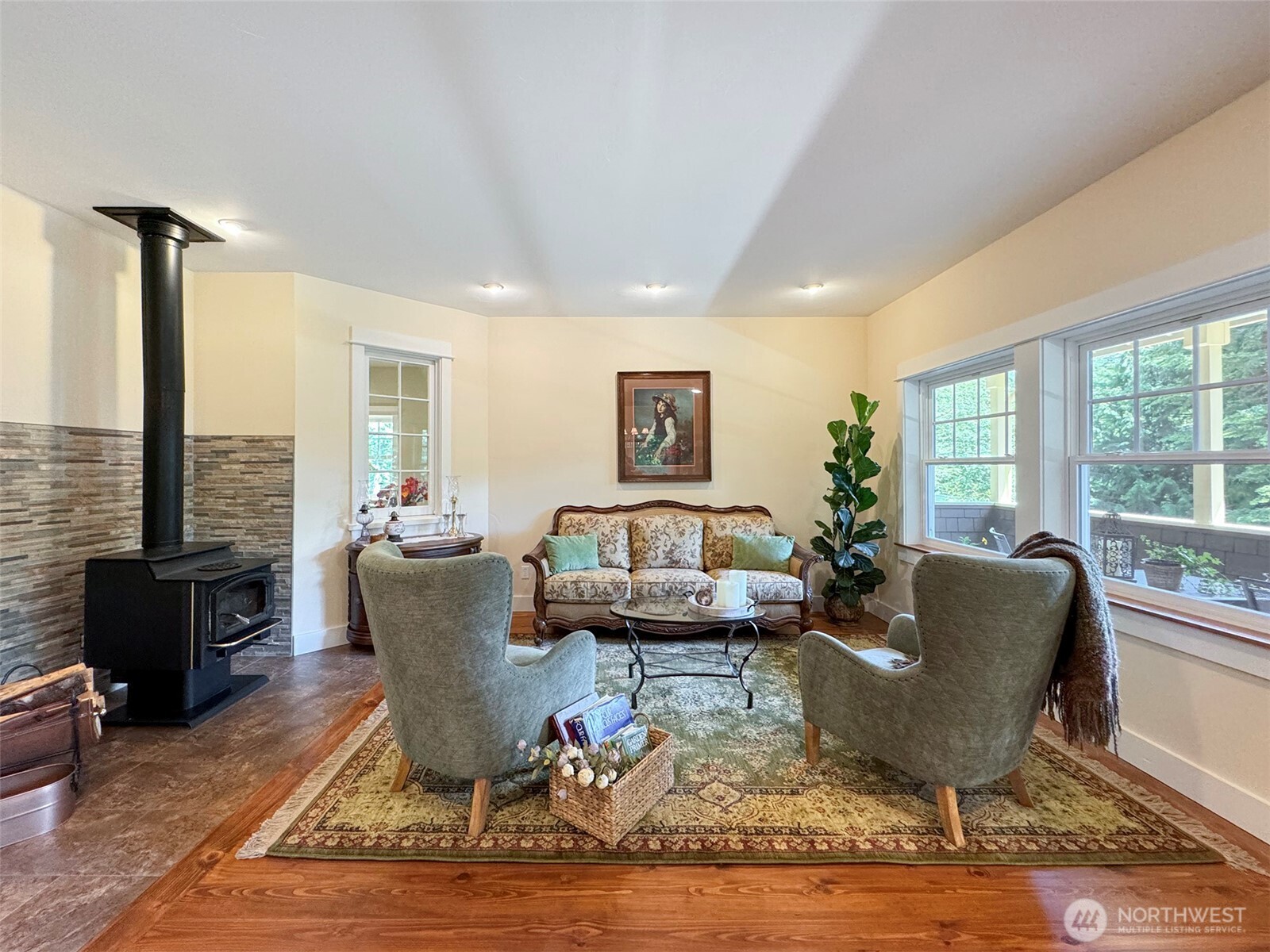 325 Evergreen View Parkway Port Angeles WA 98363