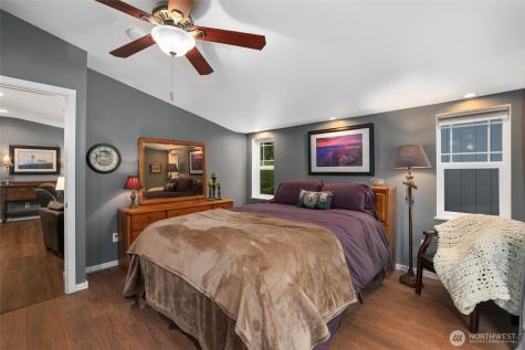 716 Dennis Street SE Tumwater WA 98501