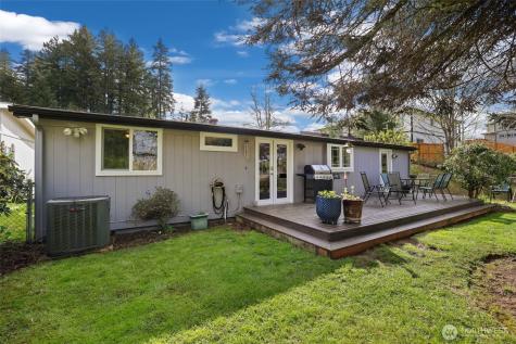 716 Dennis Street SE Tumwater WA 98501