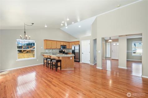 7604 139th Street Court E Puyallup WA 98373