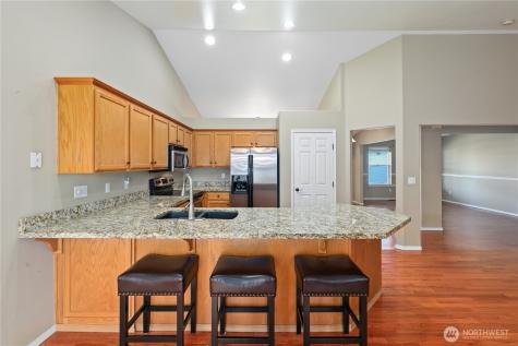 7604 139th Street Court E Puyallup WA 98373
