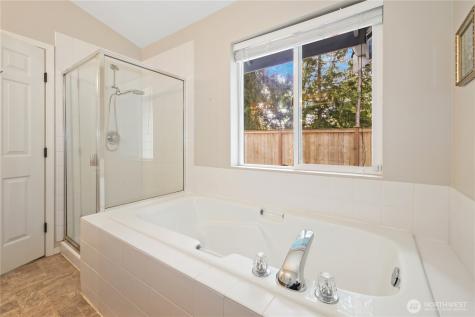 7604 139th Street Court E Puyallup WA 98373