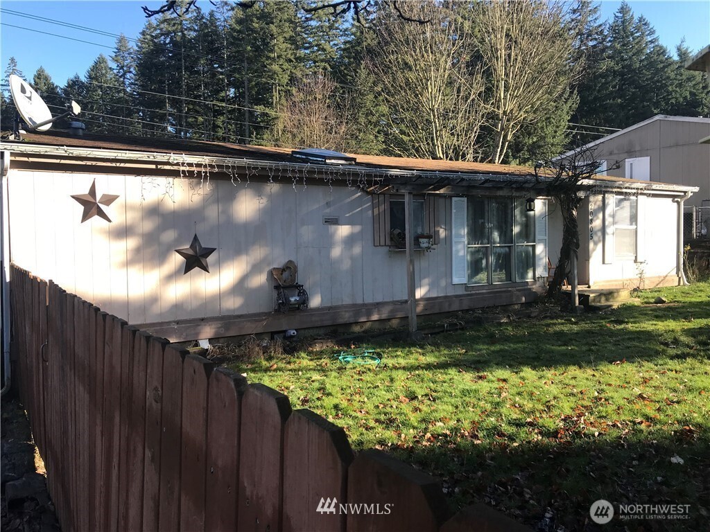 20805 Bonanza Drive E Bonney Lake WA 98391