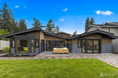 1620 171st Avenue NE Bellevue WA 98008