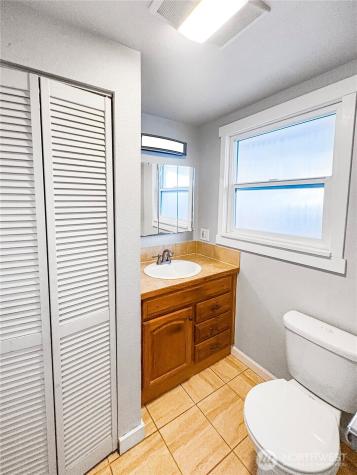 4908 236th Street SW Mountlake Terrace WA 98043