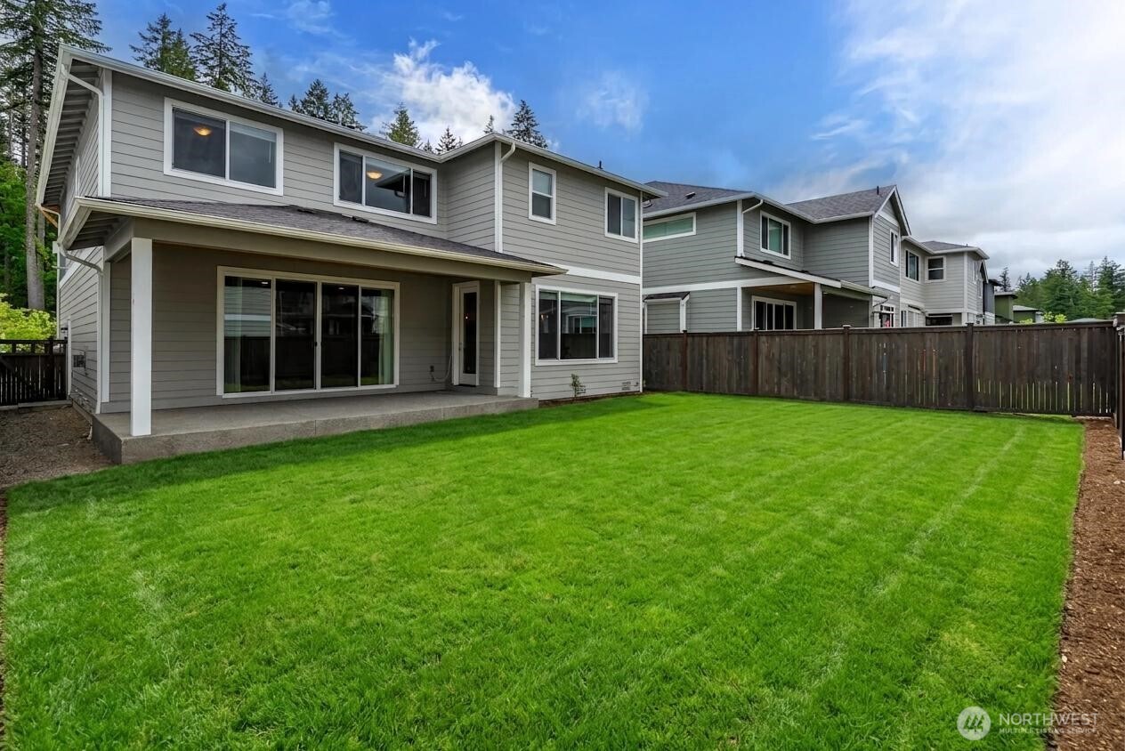 22992 SE Sycamore Street Black Diamond WA 98010
