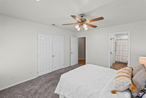 6840 Troy Lane NE Bremerton WA 98311