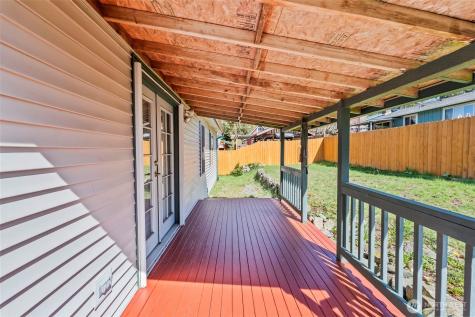 6840 Troy Lane NE Bremerton WA 98311