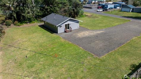 621 N Broadway Westport WA 98595
