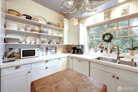 34800 J Place Ocean Park WA 98640