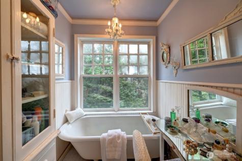 34800 J Place Ocean Park WA 98640