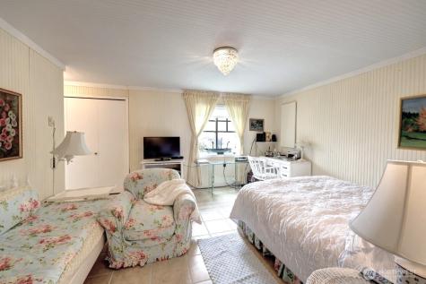 34800 J Place Ocean Park WA 98640