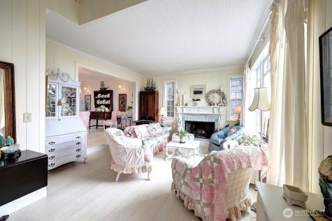 34800 J Place Ocean Park WA 98640