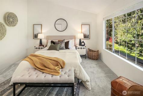 13726 NE 85th Street Redmond WA 98052