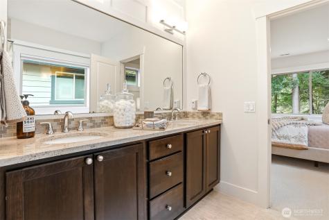 7248 115th Place SE Newcastle WA 98056