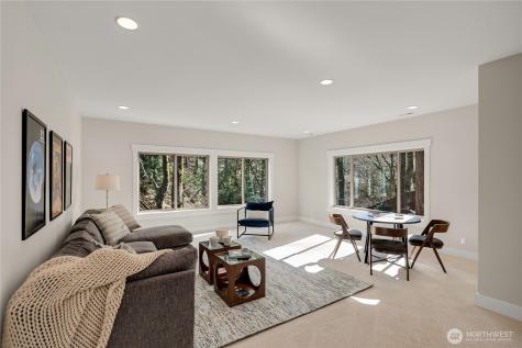 7248 115th Place SE Newcastle WA 98056