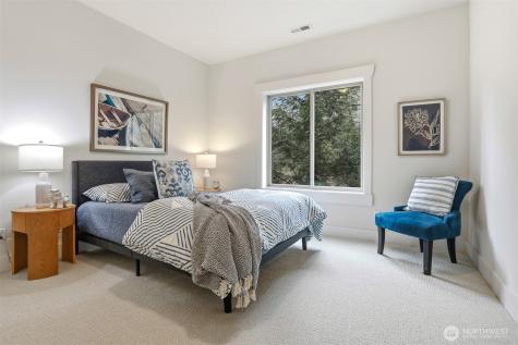 7248 115th Place SE Newcastle WA 98056
