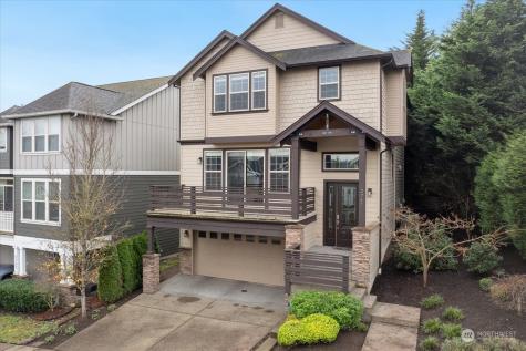 2747 Pine Cone Issaquah WA 98027
