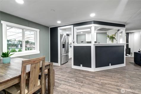 1615 208th Street SE Bothell WA 98012