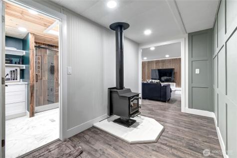 1615 208th Street SE Bothell WA 98012