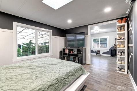 1615 208th Street SE Bothell WA 98012