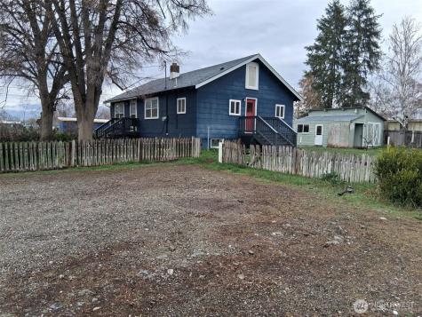 621 Juniper Oroville WA 98844