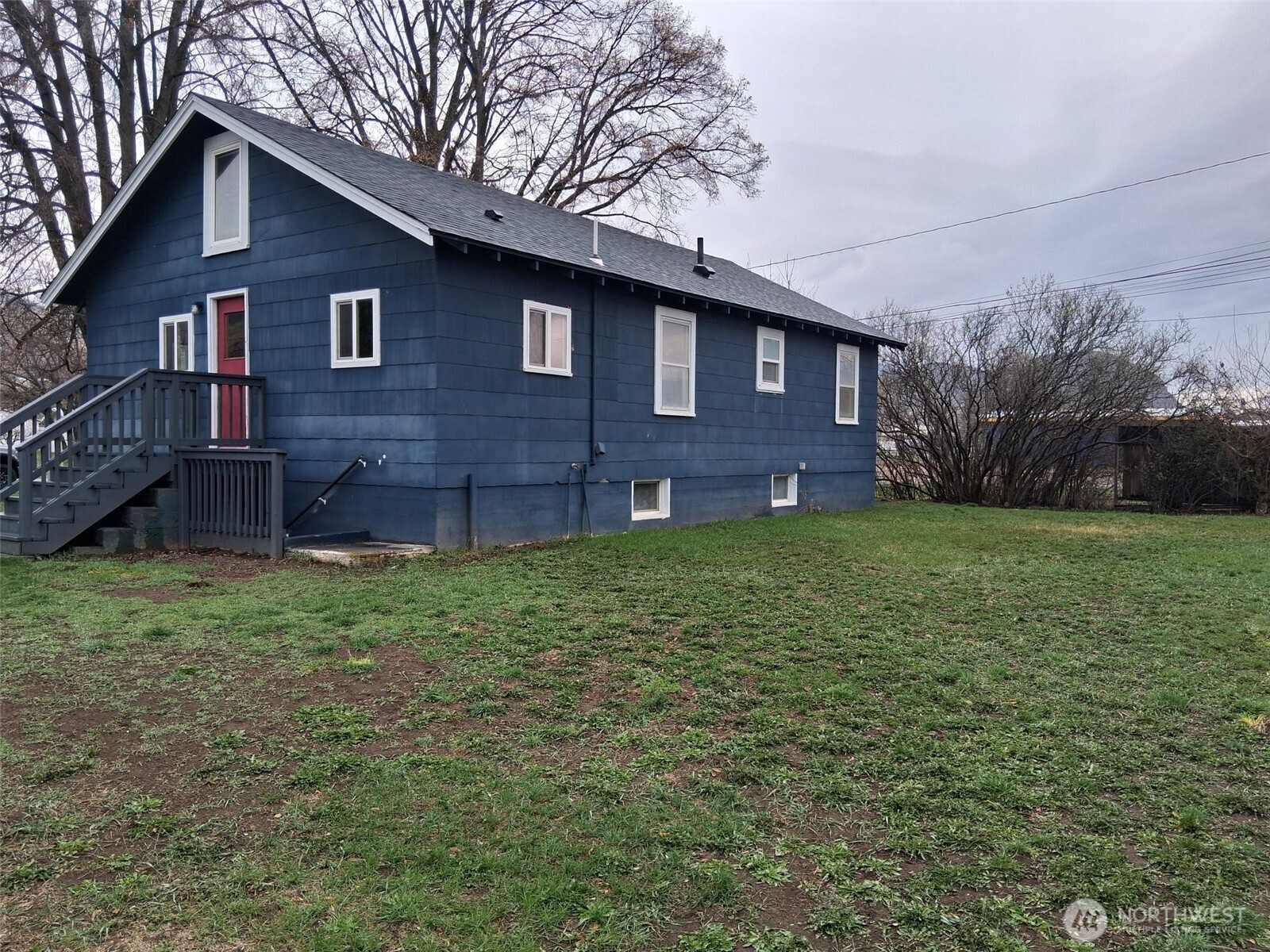 621 Juniper Oroville WA 98844