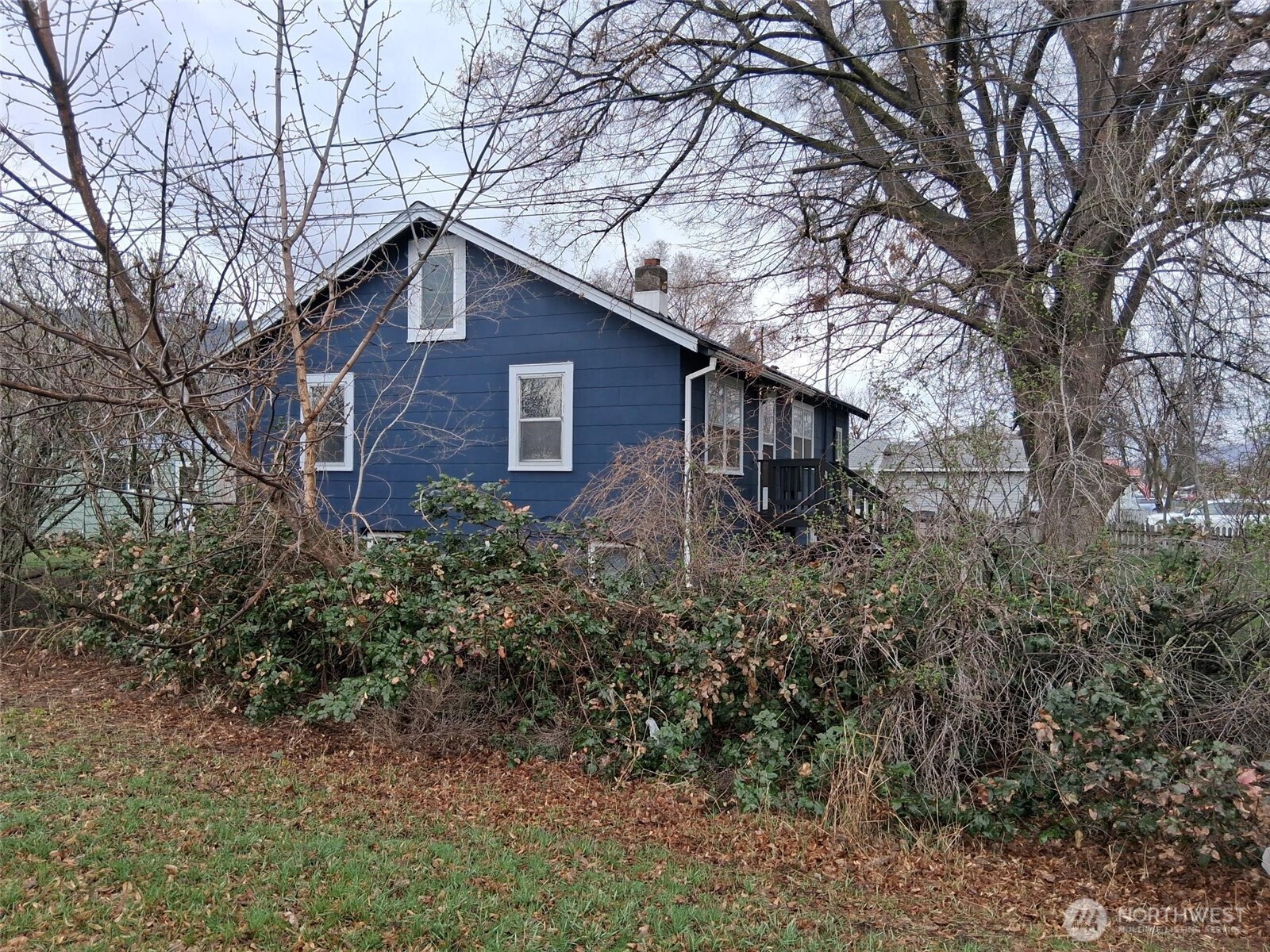 621 Juniper Oroville WA 98844
