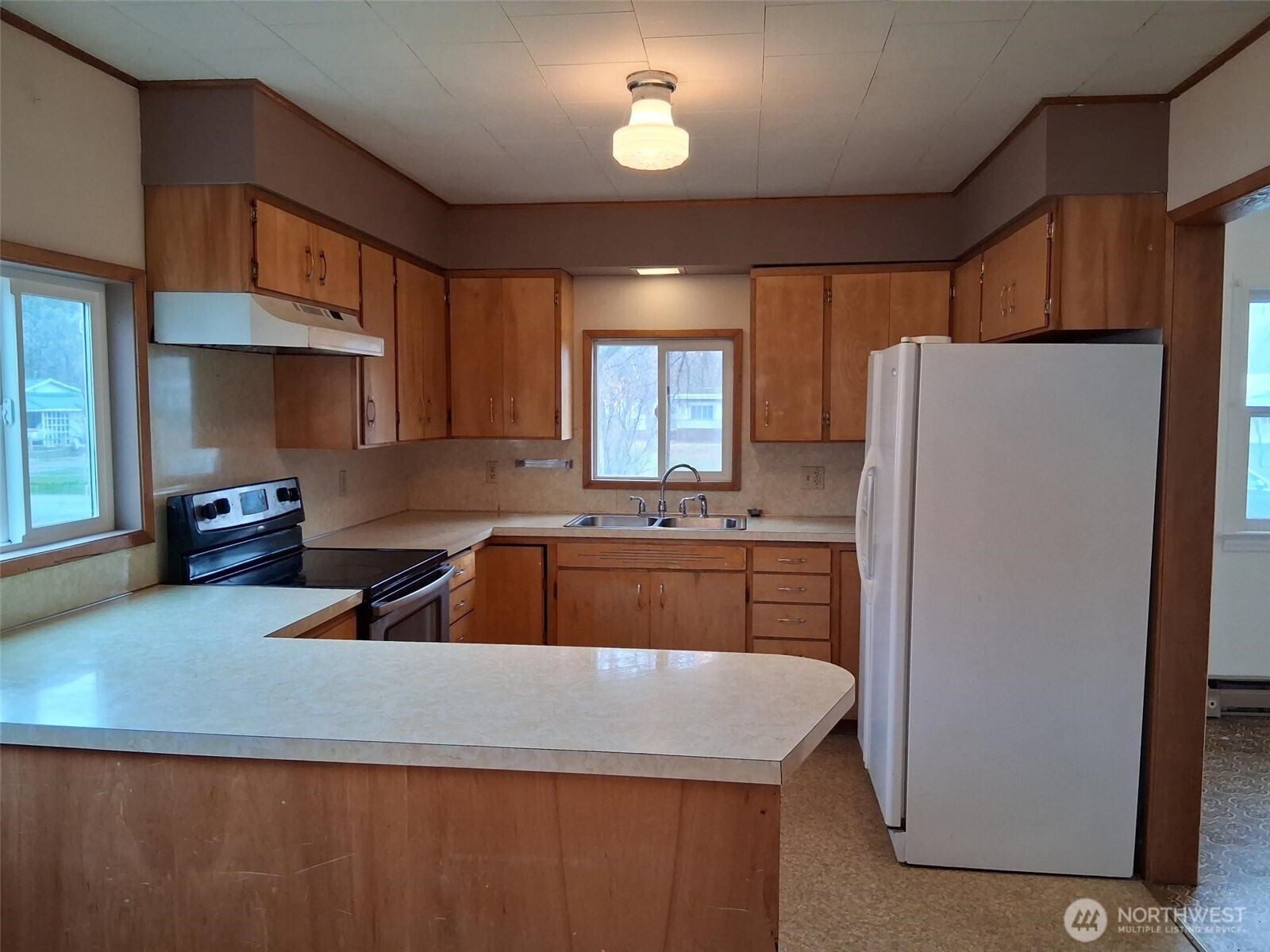 621 Juniper Oroville WA 98844