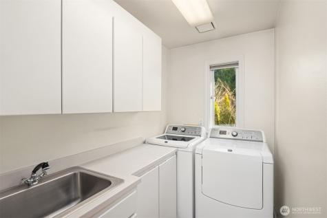 3711 Lake Washington Boulevard N Renton WA 98056