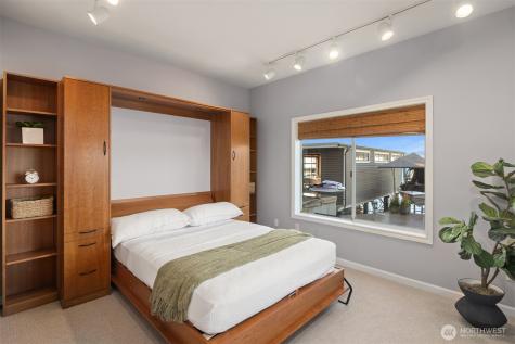 3711 Lake Washington Boulevard N Renton WA 98056
