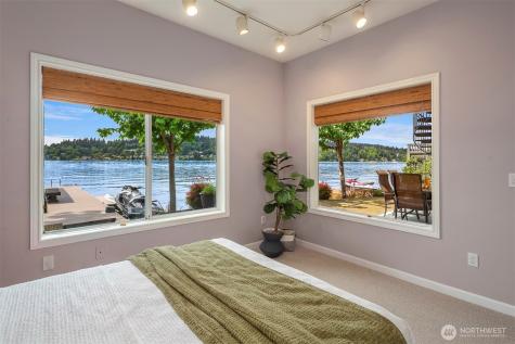 3711 Lake Washington Boulevard N Renton WA 98056