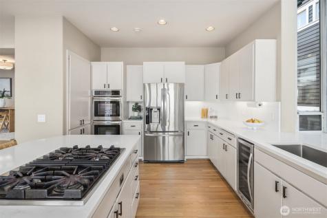 3711 Lake Washington Boulevard N Renton WA 98056