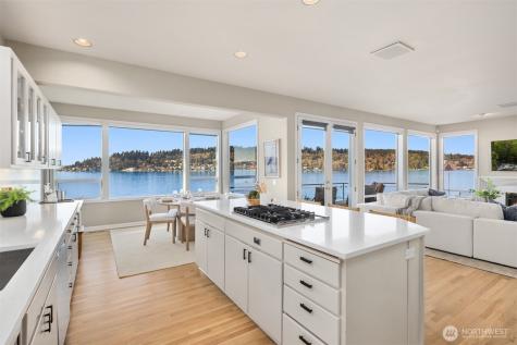 3711 Lake Washington Boulevard N Renton WA 98056
