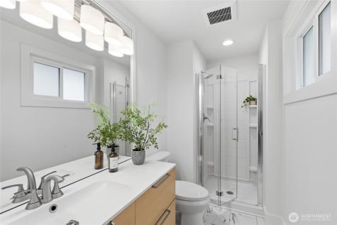 2110 167th Avenue NE Bellevue WA 98008