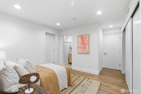 2110 167th Avenue NE Bellevue WA 98008